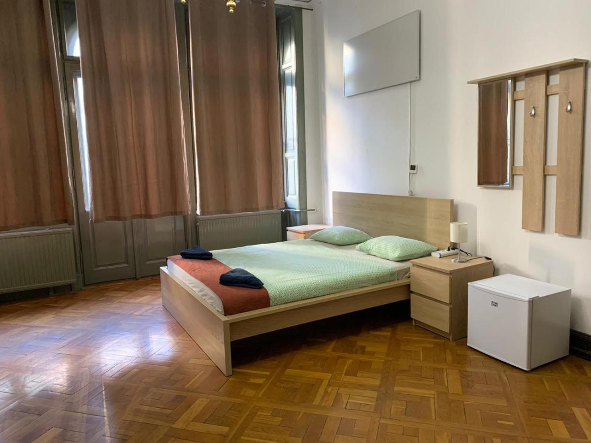 Kecskemeti Rooms Budapest Ngoại thất bức ảnh