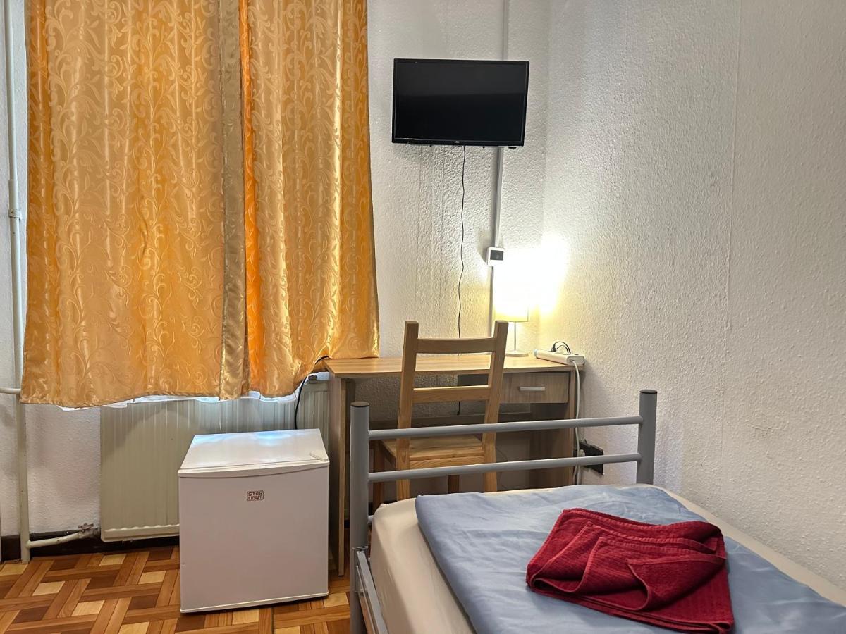 Kecskemeti Rooms Budapest Ngoại thất bức ảnh