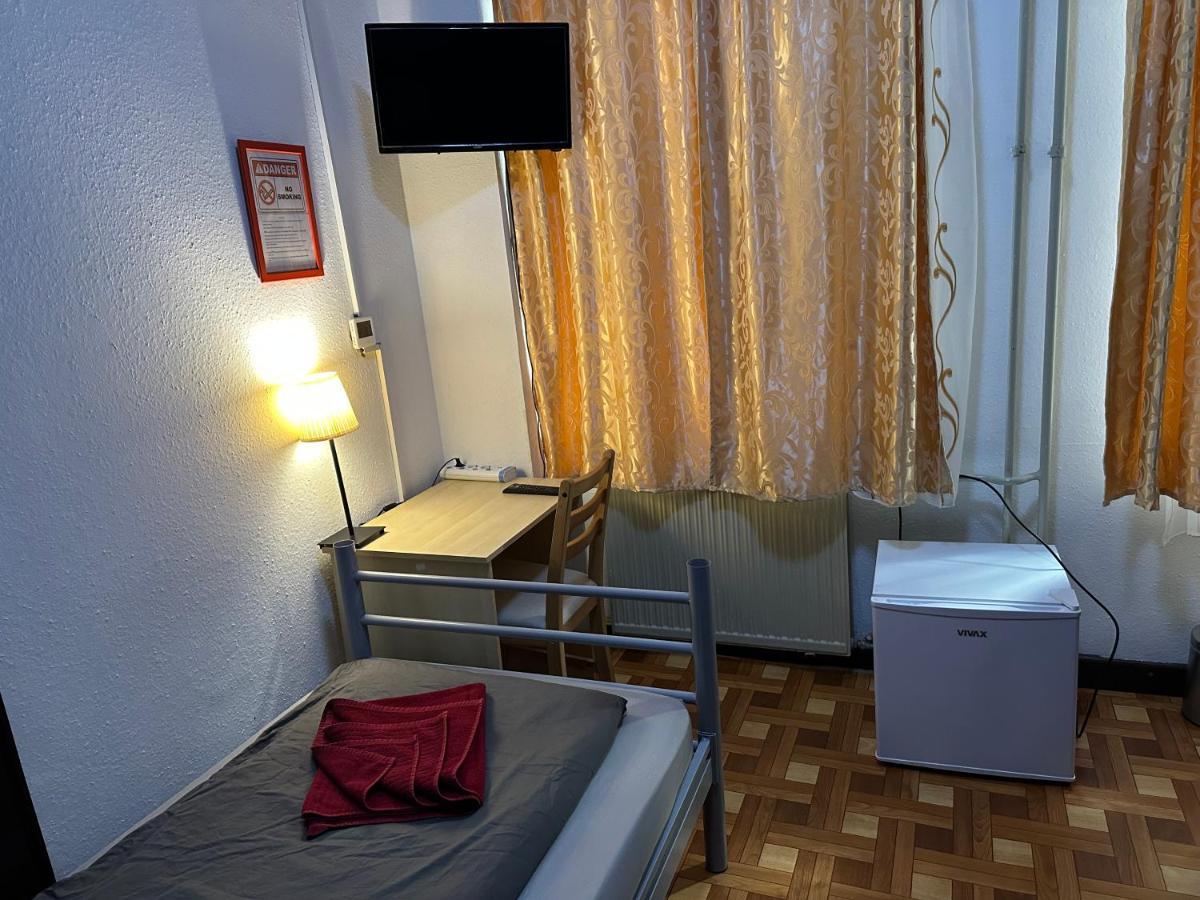 Kecskemeti Rooms Budapest Ngoại thất bức ảnh